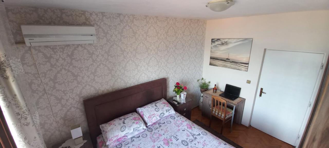 Rooms Vlaovic แฮร์เซ็ก-โนวี ภายนอก รูปภาพ