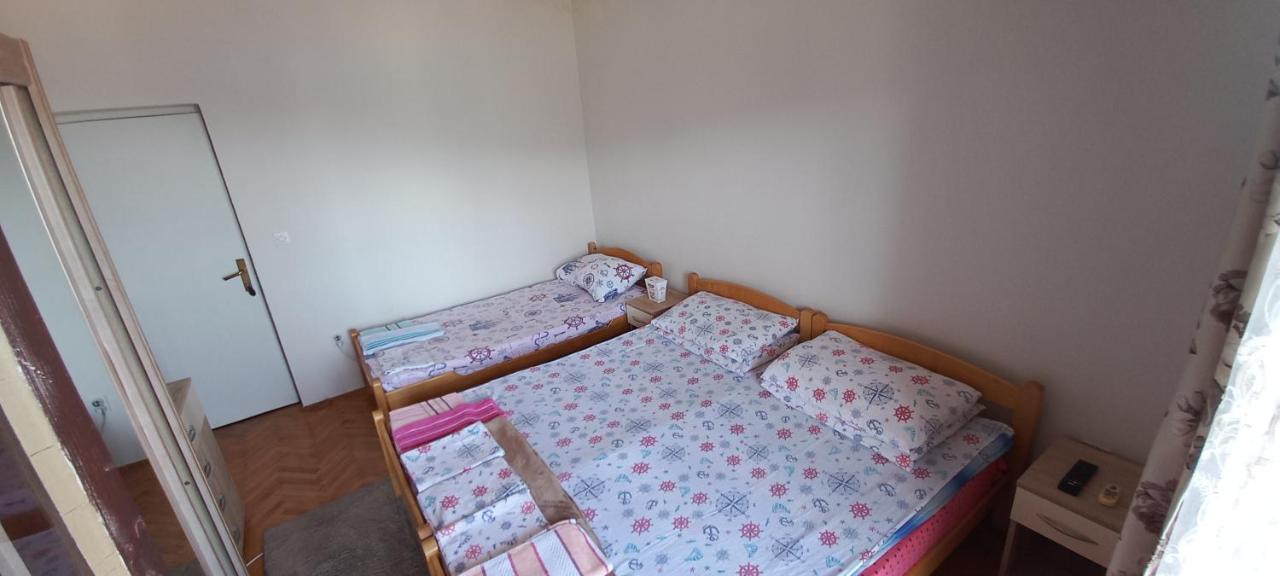 Rooms Vlaovic แฮร์เซ็ก-โนวี ภายนอก รูปภาพ
